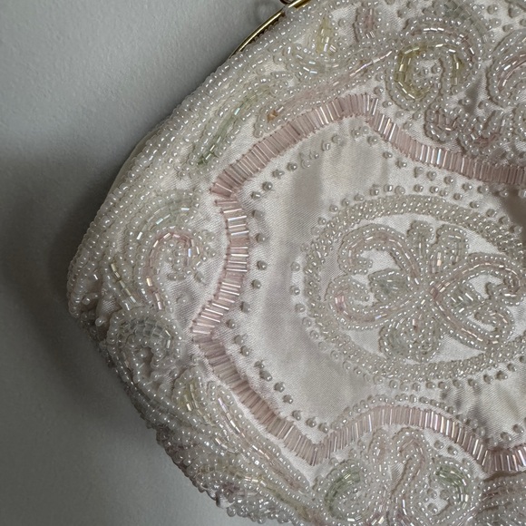 * SOLD * Vintage Clutch - Picture 1 of 4